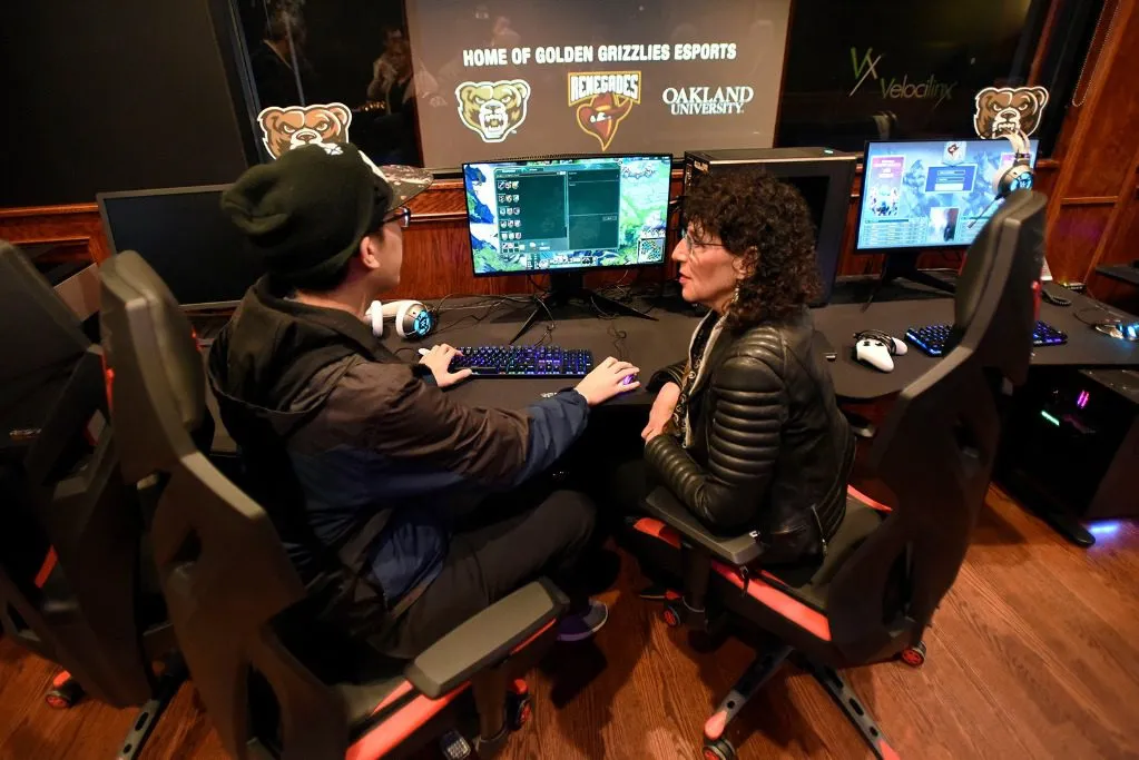 Oakland University and Team Renegades partner for D1 varsity esports program